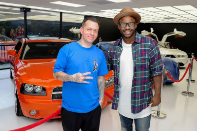 07.12 | Grande inauguração da sede da West Coast Customs em Burbank, Califórnia.