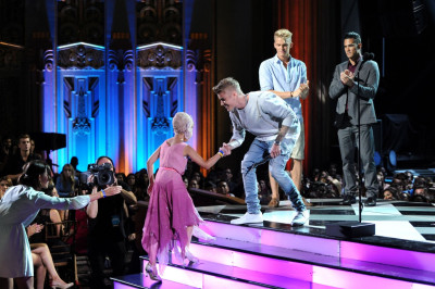 27.07 | Young Hollywood Awards, apresentado por Samsung Galaxy.