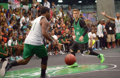 28.06 | BET Experience no L.A. LIVE — Jogo de Basquete das Celebridades da Sprite.