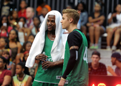 28.06 | BET Experience no L.A. LIVE — Jogo de Basquete das Celebridades da Sprite.