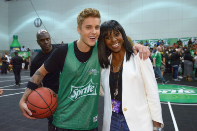 28.06 | BET Experience no L.A. LIVE — Jogo de Basquete das Celebridades da Sprite.