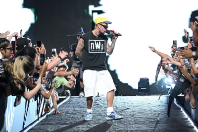 18.07 | Participando do 3º dia do Fanatics Fest, em Nova York.