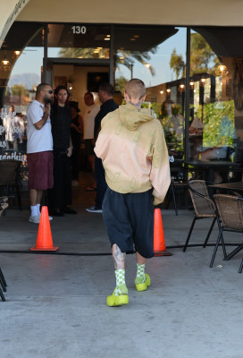 09.04 | Tomando café com amigos em Palm Springs.