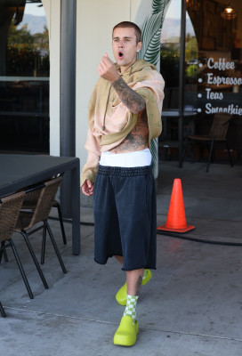 09.04 | Tomando café com amigos em Palm Springs.