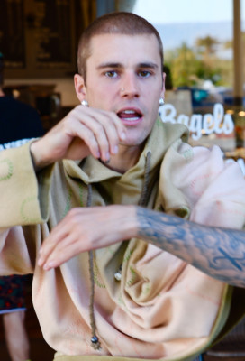 09.04 | Tomando café com amigos em Palm Springs.
