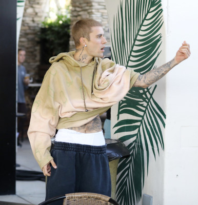 09.04 | Tomando café com amigos em Palm Springs.