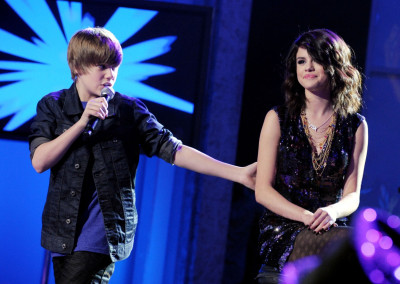 31.12 | A Festa de Ano Novo de Dick Clark com Ryan Seacrest