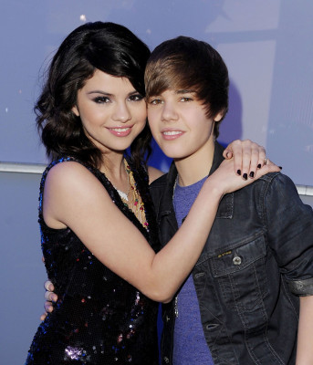 31.12 | A Festa de Ano Novo de Dick Clark com Ryan Seacrest