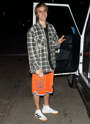 19.12 | Justin Bieber em Studio City, CA.