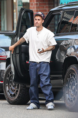 10.09 | Tomando um sorvete por Beverly Hills, CA.