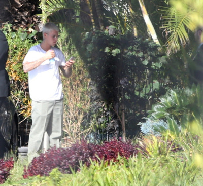 03.07 | Justin Bieber atende fãs em Perth, na Austrália
