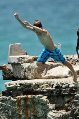 19.08 | Justin Bieber e seu pai em Barbados