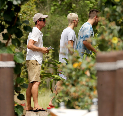 14.03 | Justin Bieber é fotografado em Queensland, na Austrália