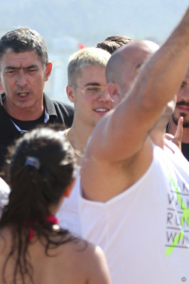 29.03 | Justin Bieber na praia de Ipanema, Rio de Janeiro