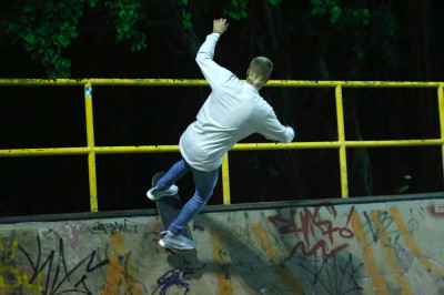 29.03 | Justin Bieber andando de skate no Aterro do Flamengo no Rio de Janeiro