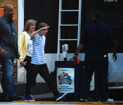 20.07 | Justin Bieber encontrando seu segurança em Los Angeles