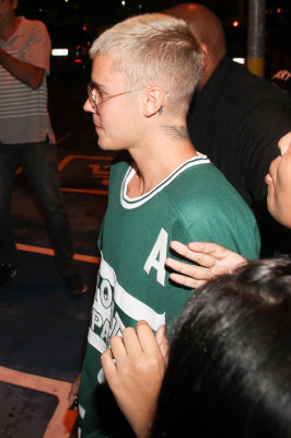 30.03 | Justin Bieber é fotografado no Rio de Janeiro, Brasil