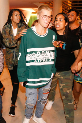 30.03 | Justin Bieber é fotografado no Rio de Janeiro, Brasil