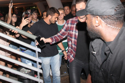 30.03 | Justin Bieber é fotografado no Rio de Janeiro, Brasil