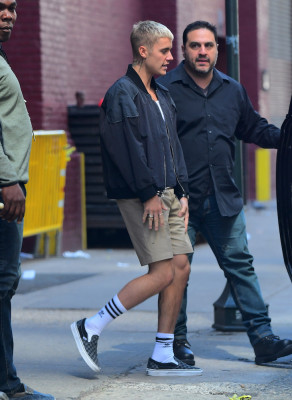 23.04 | Justin Bieber deixando a Igreja Hillsong em Nova Iorque