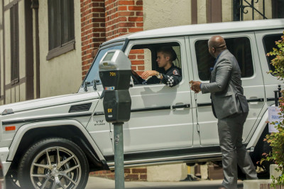 27.04 | Justin Bieber deixando estúdio em Hollywood, na Califórnia
