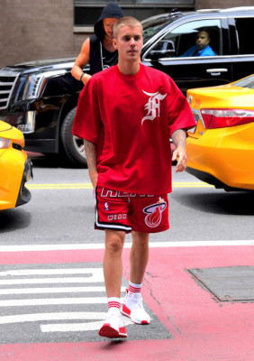 24.05 | Justin Bieber deixando uma academia em Nova Iorque, NY