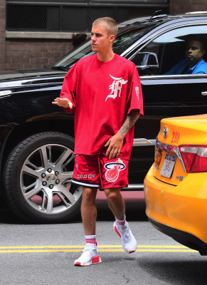 24.05 | Justin Bieber deixando uma academia em Nova Iorque, NY