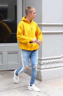 27.05 | Justin Bieber deixando o Aire Ancient Baths em Nova Iorque, NY