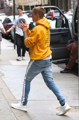 27.05 | Justin Bieber chegando ao Aire Ancient Baths em Nova Iorque, NY