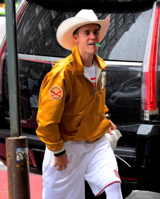 30.05 | Justin Bieber é fotografado em Nova Iorque