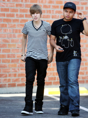 19.07 | Justin Bieber e Sean Kingston em Los Angeles