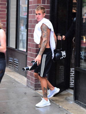 31.05 | Justin Bieber deixando o Rumble Boxing em Nova Iorque, NY