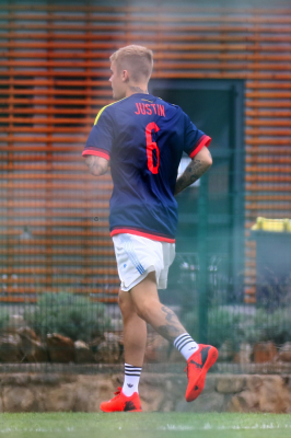 24.06 | Justin Bieber jogando bola em Nice, França