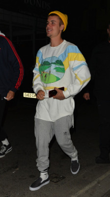 07.02 | Justin Bieber na Tape em Londres, Reino Unido