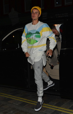 07.02 | Justin Bieber na Tape em Londres, Reino Unido