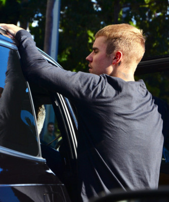 07.04 | Justin Bieber deixando hotel em Sydney, Austrália