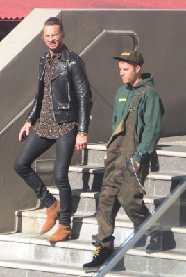 07.06 | Justin Bieber é fotografado pelas ruas em Sydney, Austrália