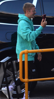 07.07 | Justin Bieber chegando na Qudos Bank Arena em Sydney, Austrália