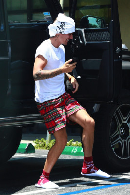 20.07 | Justin Bieber em West Hollywood, Califórnia