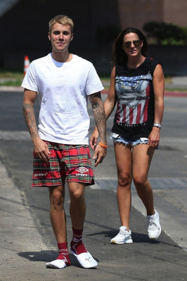 20.07 | Justin Bieber em West Hollywood, Califórnia