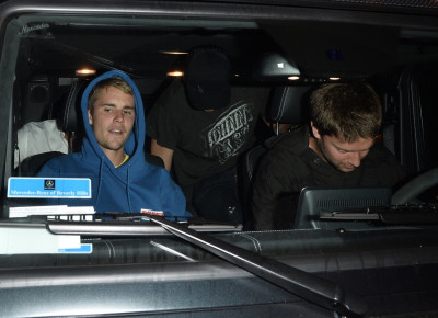 25.07 | Justin Bieber deixando o BOA Steakhouse em West Hollywood, Califórnia