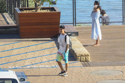 28.07 | Justin Bieber é fotografado em Malibu, na Califórnia