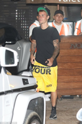 29.07 | Justin Bieber no Nobu em Malibu, Califórnia