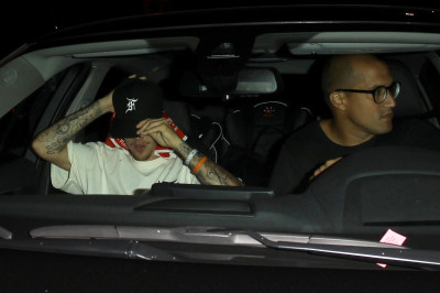 08.04 | Justin Bieber deixando hotel em Hollywood, CA
