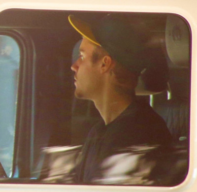 08.05 | Justin Bieber deixando o teatro The Wiltern em Los Angeles, Califórnia