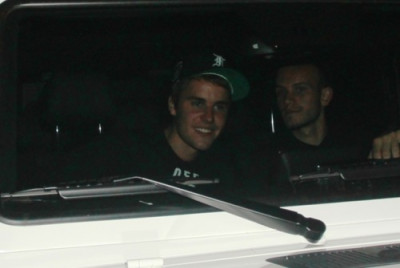 09.04 | Justin Bieber deixando o Delilah em West Hollywood, Califórnia