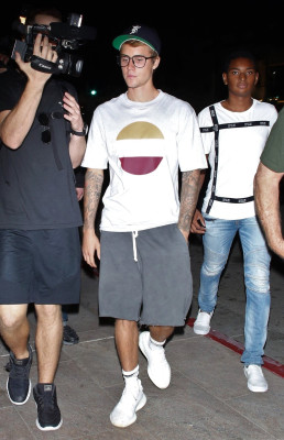 09.04 | Justin Bieber no Mastro's Steakhouse em Beverly Hills, CA