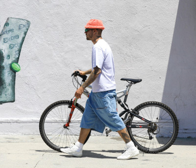 03.06 | Andando de bicicleta com Eddie Benjamin em Los Angeles, CA