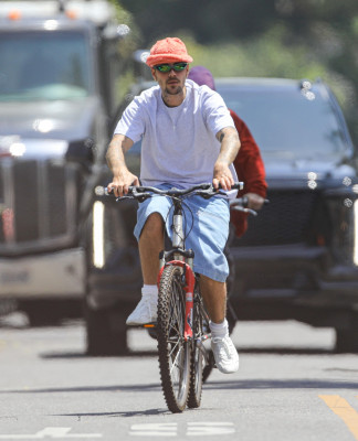 03.06 | Andando de bicicleta com Eddie Benjamin em Los Angeles, CA