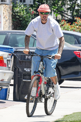 03.06 | Andando de bicicleta com Eddie Benjamin em Los Angeles, CA